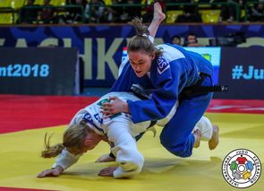 Giovanna Scoccimarro mit Gegendreher gegen Hilde Jager